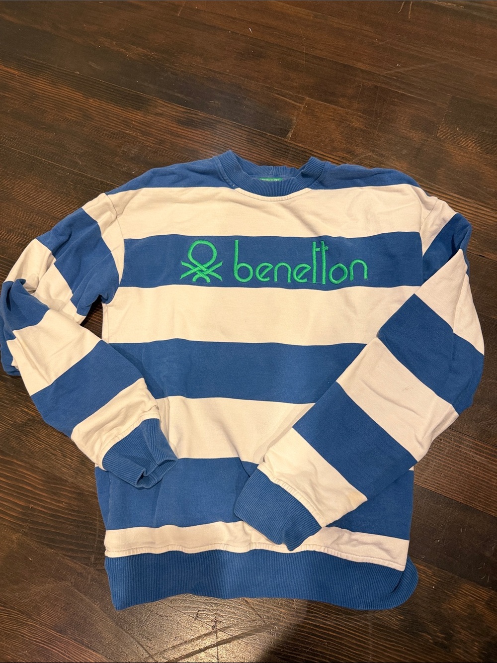 United Colors Of BenettonLogo Blue & White Striped Crewneck. XS mint condition
